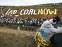 End Coal Now! - Kohleausstieg jetzt! (Foto: Jens Volle/ Ende Gelände)