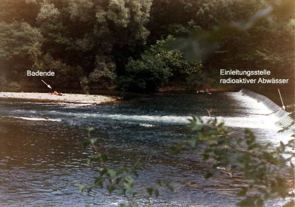 Einleitungsbauwerk in der Isar bei Kilometer 130,3 mit Badestelle. Foto: Bürger gegen Atomreaktor Garching e.V.